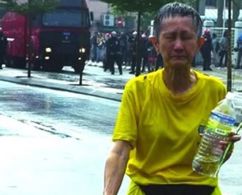 净选盟街头斗士安妮婆婆去世 