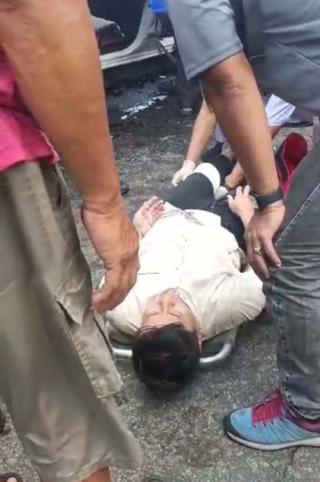 前阿斯达卡州议员张宇晨车祸 脚断手部受伤