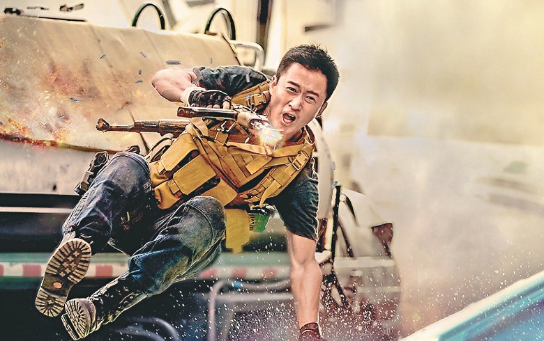 吴京外援保“一哥王座” 找道维强森汤告鲁斯助攻