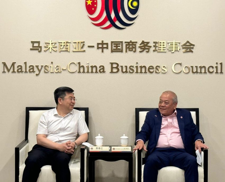 吴添泉：国际经贸交往必要对清真产业持高度敏感和严谨负责态度