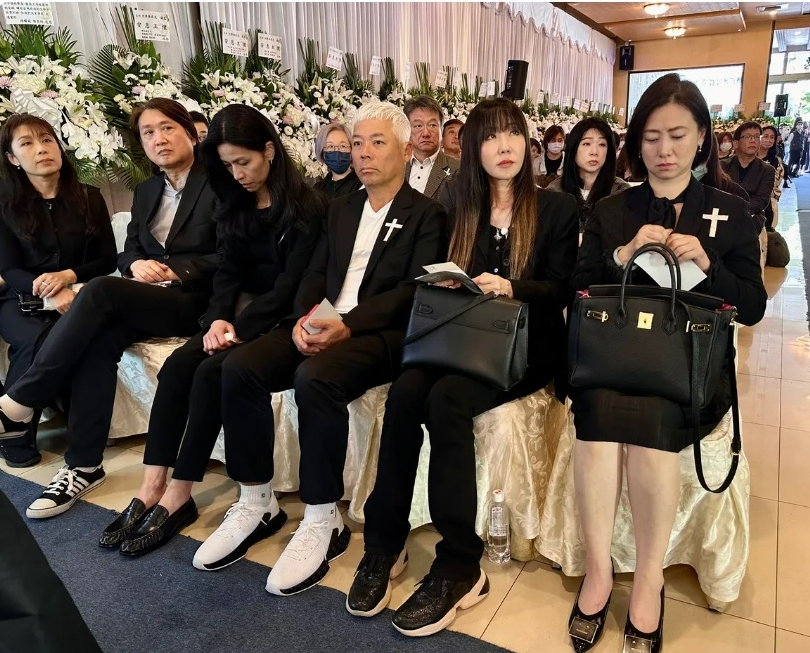 告别何厚华 巫启贤致词泪送最后一程