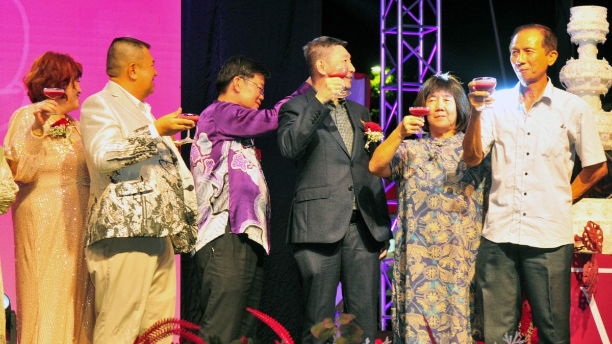 (大北马)盛大婚宴打开阿儿玛港门天公坛知名度