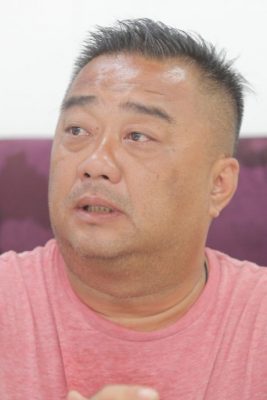 大都会/封面/火龙果抵挡不了酷热气候 茎叶花蕊枯萎凋谢