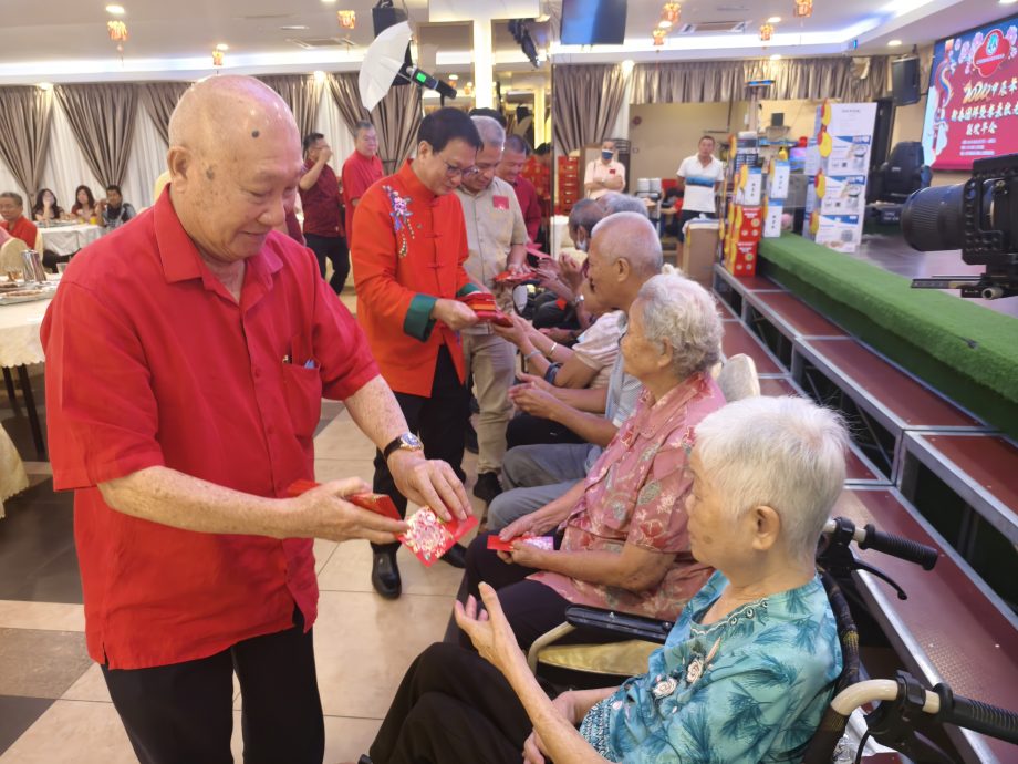 大都会/巴生滨海安溪会馆新春团拜暨孝亲敬老联欢午宴