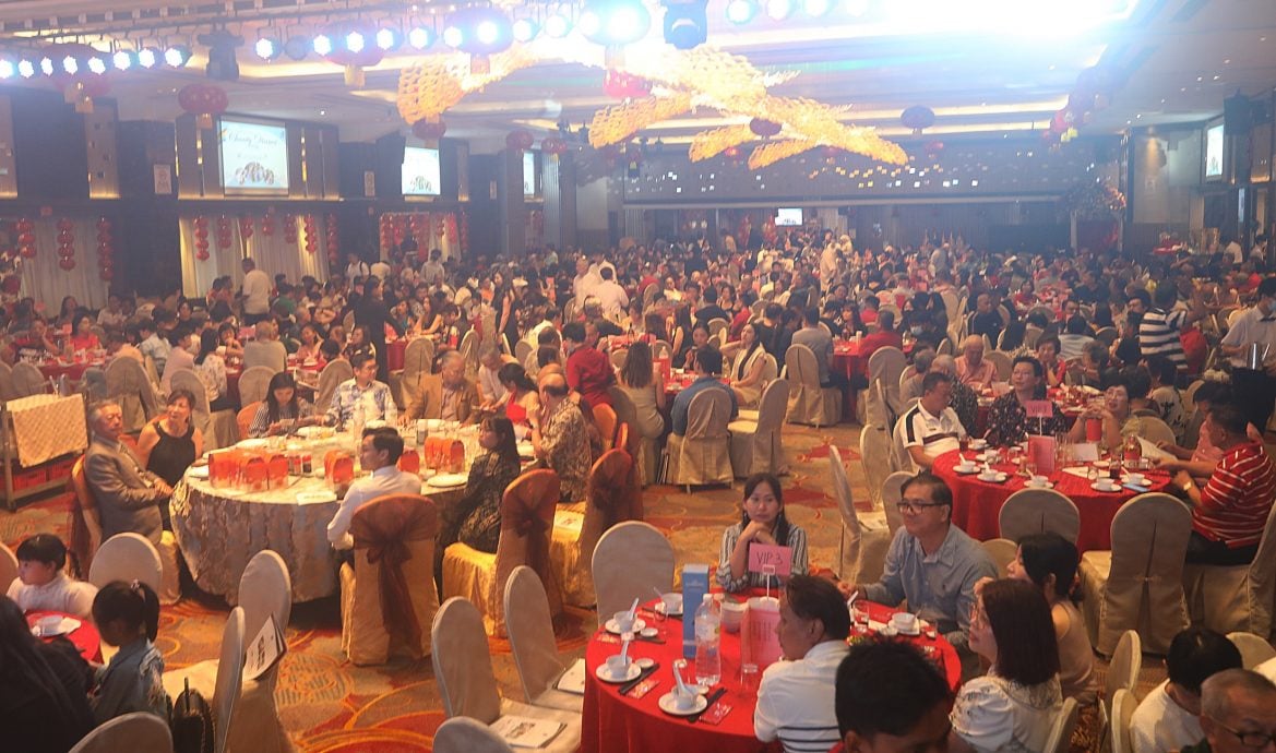 大都会/王诗棋出席BRDB扶轮社慈善晚宴