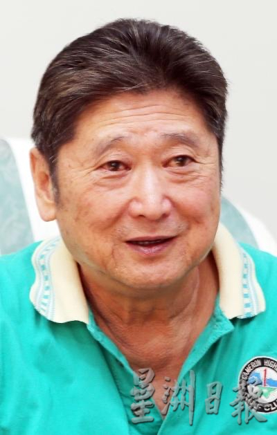 天气热 吹吹风 透透气 涌到金马仑避暑