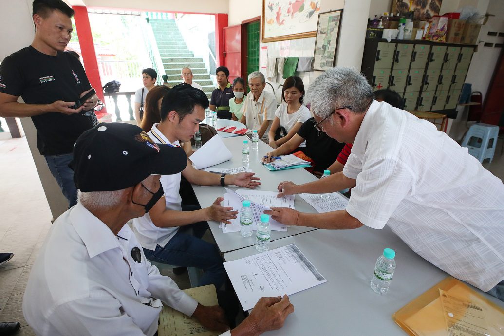 封面-大都会/甲洞多间庙宇接获拆迁通知向国会议员办公室求助/8图