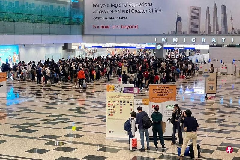 *已签发*柔:狮城二三事:加强防止疾病输入或输出 狮城卫长可规定旅客出示健康证明