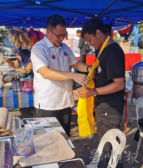 **已签发**（版三头条）柔：林添顺：斋戒月市集开展首星期，卫生局已接获3项食物卫生投诉