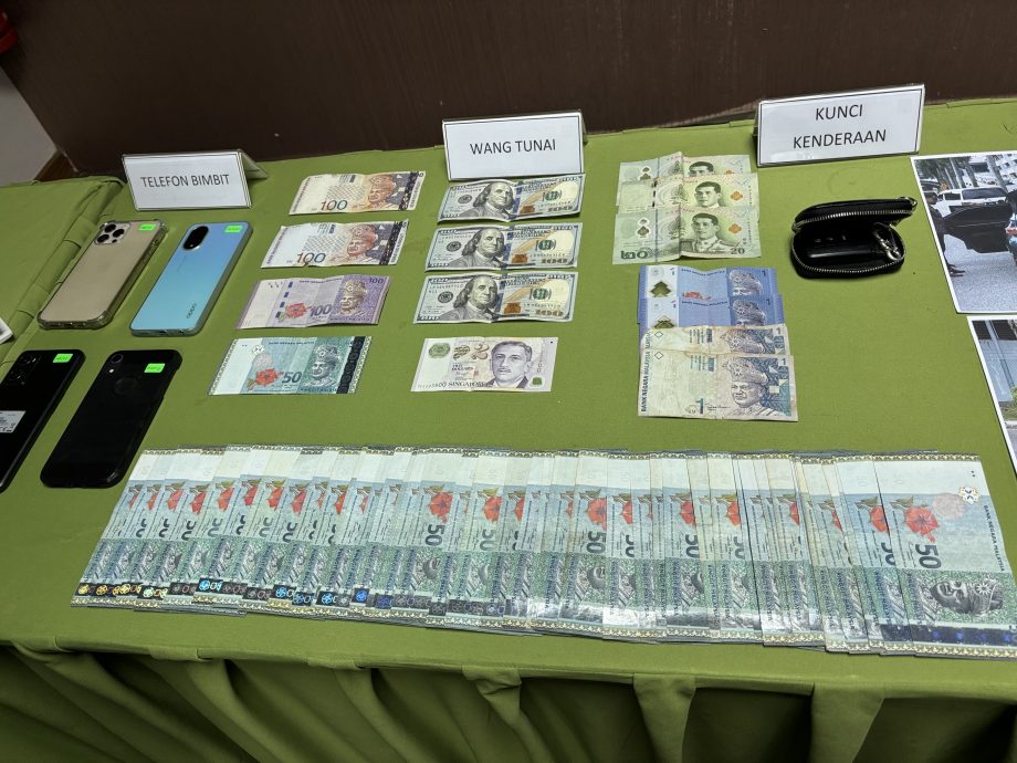 *已签发*(版头之一)柔:峇哈鲁丁:工具齐全可应对各国人士需求,柔移民局捣毁伪造盖章犯罪集团