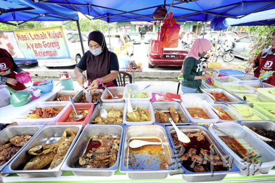 开斋市集一本万利？女小贩吐苦水 “每日收益不到RM100”