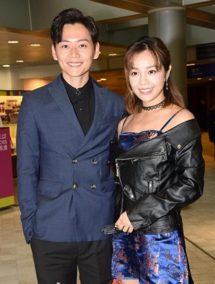 张振朗旧爱突晒钻戒宣布婚讯 挨实男友一脸幸福:有人偷走我的心