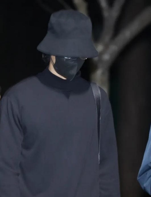 性侵醉女蹲5年牢出狱 郑俊英一身黑低头闪离