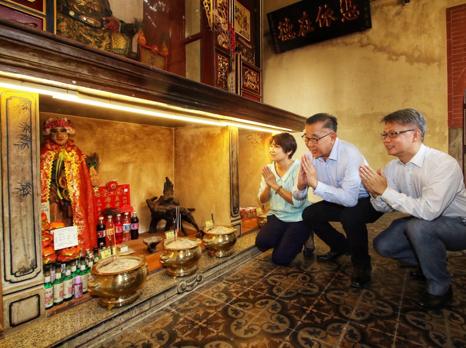 想脱单?别错过! 21日拜花姑求良缘