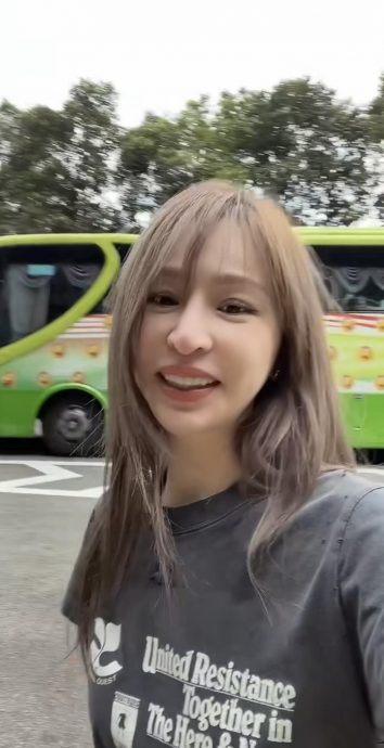 抵马困车龙逾半小时 王心凌惊呼：路边停车场