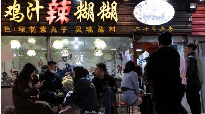 拼盘 天水麻辣烫爆红 宁夏「辣糊糊」抢客冲热搜