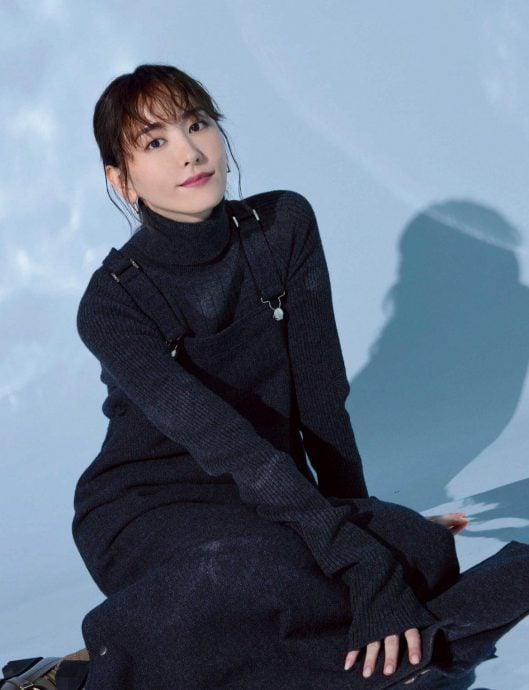 星野源防静电想全裸装机 新垣结衣好奇偷看笑翻网