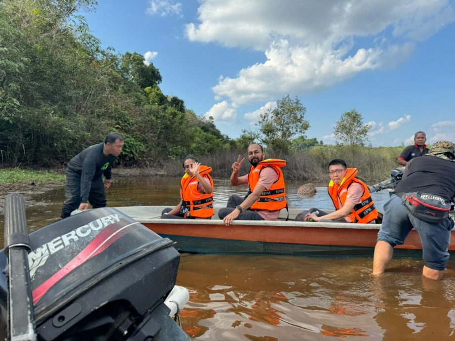 国大生在百乐原住民村推动数字教育思维转变计划