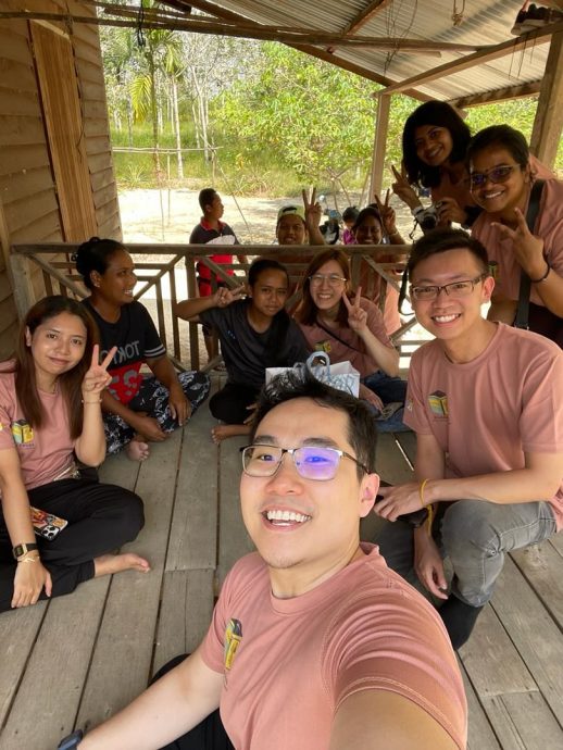 国大生在百乐原住民村推动数字教育思维转变计划