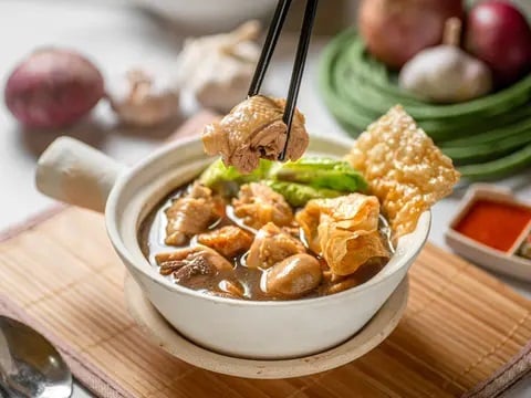 曾向选民推广羊骨茶鸡骨茶 伊党:深获好评!