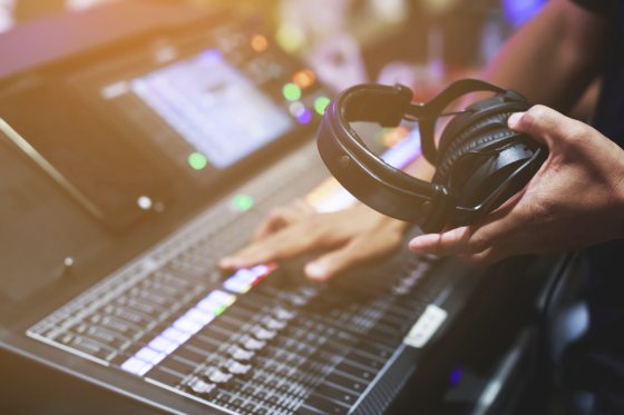 林佚/流行歌曲的机密文件:分轨录音档C