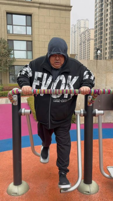 林雪决心减肥做运动 麦片却配这个吃?!