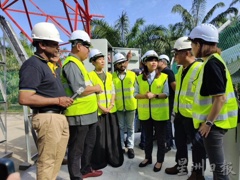 柔︰ 张念群:国家数码网络计划 柔287电讯塔明年全面启用