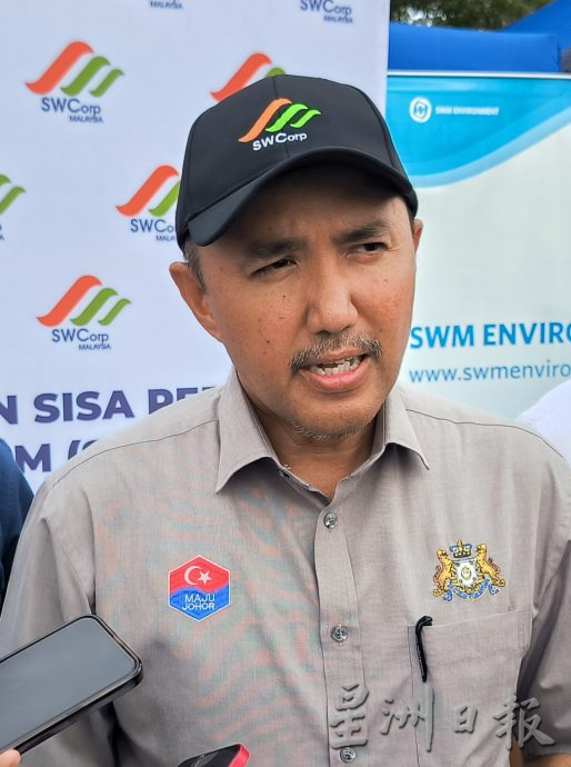 柔:【特稿】: 中低价组屋问题一箩筐 苏海山:应交地方政府管理