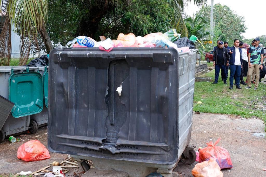 柔:【特稿】: 中低价组屋问题一箩筐 苏海山:应交地方政府管理