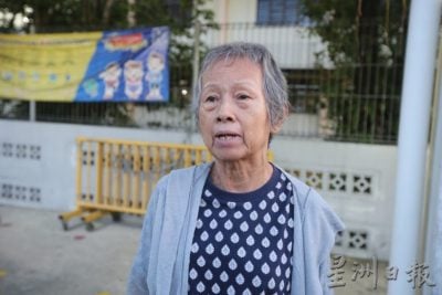 柔:【特稿】:越堤族车霸占车道,国光一校单班制首日,校门前交通陷入大混乱!