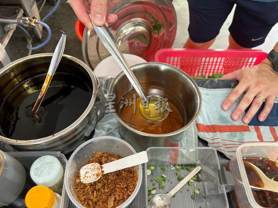 柔:【食客指路】(3月19日刊):清甜汤头+鲜嫩肉片+粉面搭配,沙巴美食生肉面峇株飘香