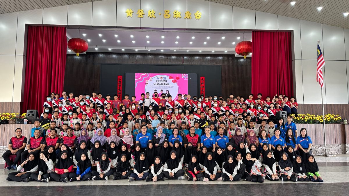 柔:华巫交融的开始增进彼此了解 端本华小与国小文化交流活动