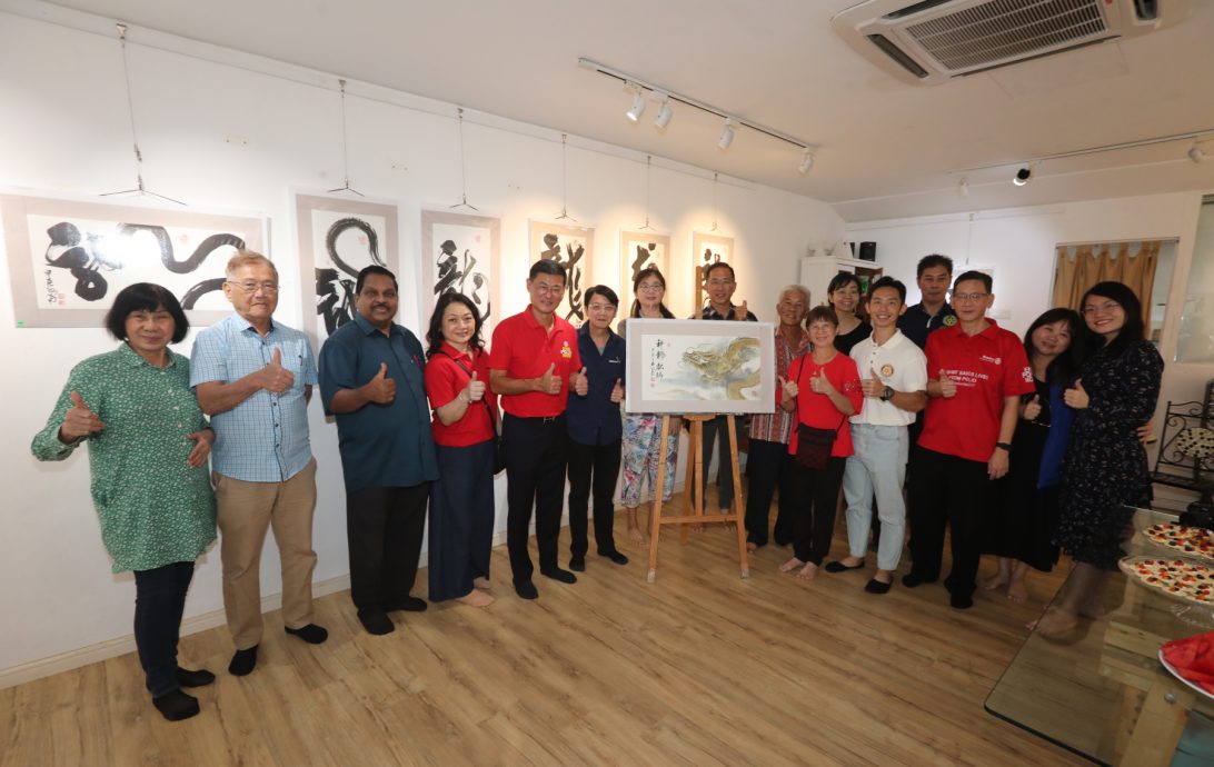 柔：柔海景扶轮社办慈善展至31日  买“龙字画”送暖癌童