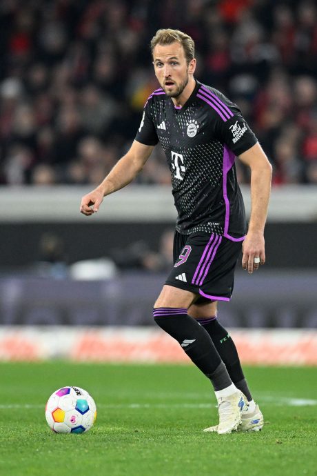 欧冠杯16强次回合|破解蓝鹰铁桶阵成关键 拜仁主场能扭转形势?