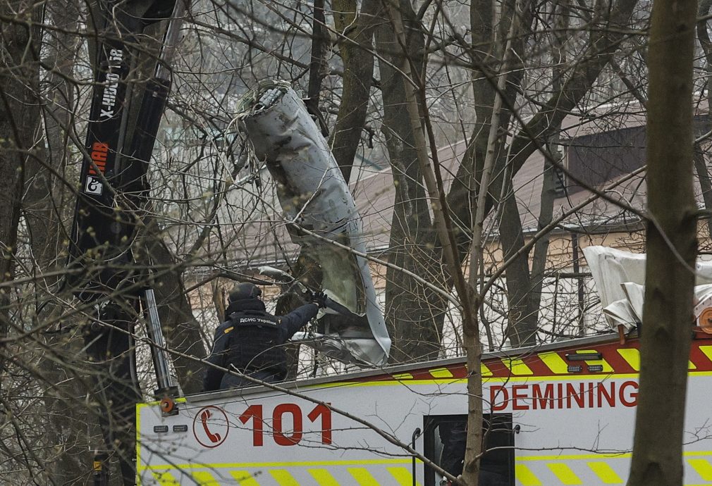 波兰副外长:北约讨论击落近边境俄导弹的可能性