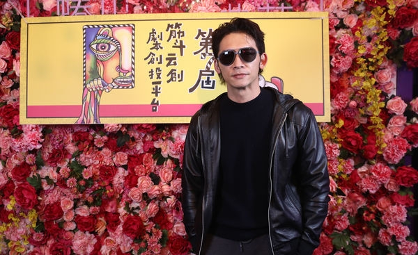 温昇豪眼睛动手术 办妥身后事不设牌位