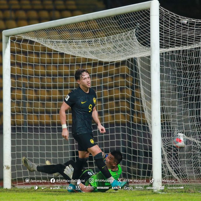 热身赛5比1轻取尼泊尔 国足战阿曼添信心