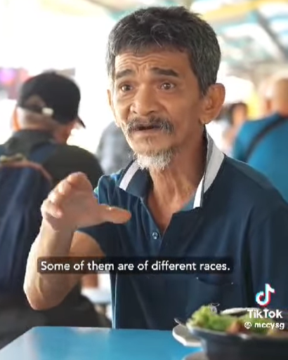 狮城马来父子卖清真肉骨茶 “谁说马来人不能煮肉骨茶？”