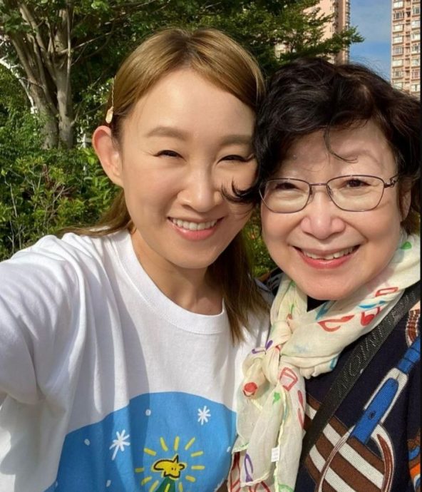 王菀之感恩与老公有艺术默契 预告大马巡唱带父母同行