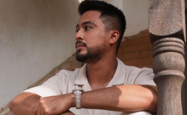 男女艺人幽会被逮个正着 拒开门惊动消拯局破门