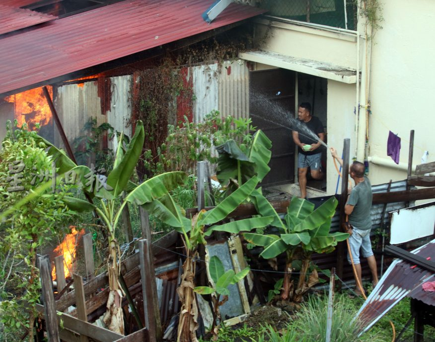 疑焚烧垃圾酿祸,6屋烧毁 20人失家园