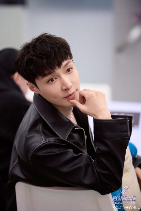 百分百出品|大马女团DOLLA首战中国节目 张艺兴惊艳直夸“非常有实力”