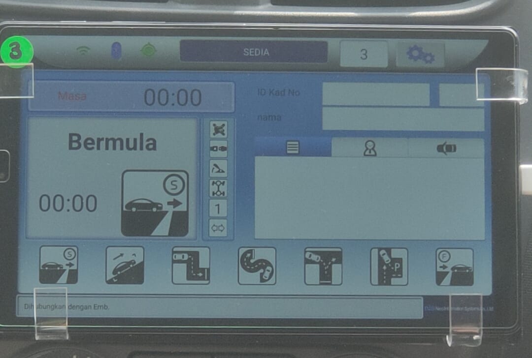 监考员减半加速效率 电子考车1天增30%考生