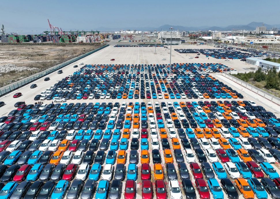 看世界 中国去年召回新能源汽车数量创新高