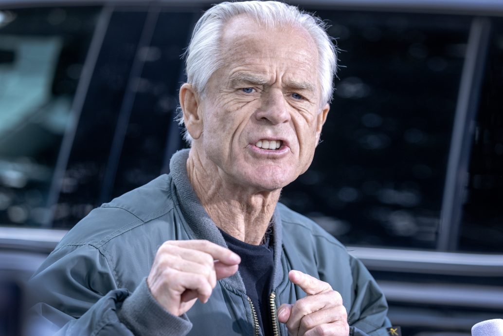 看世界)特朗普贸易顾问因藐视国会入狱