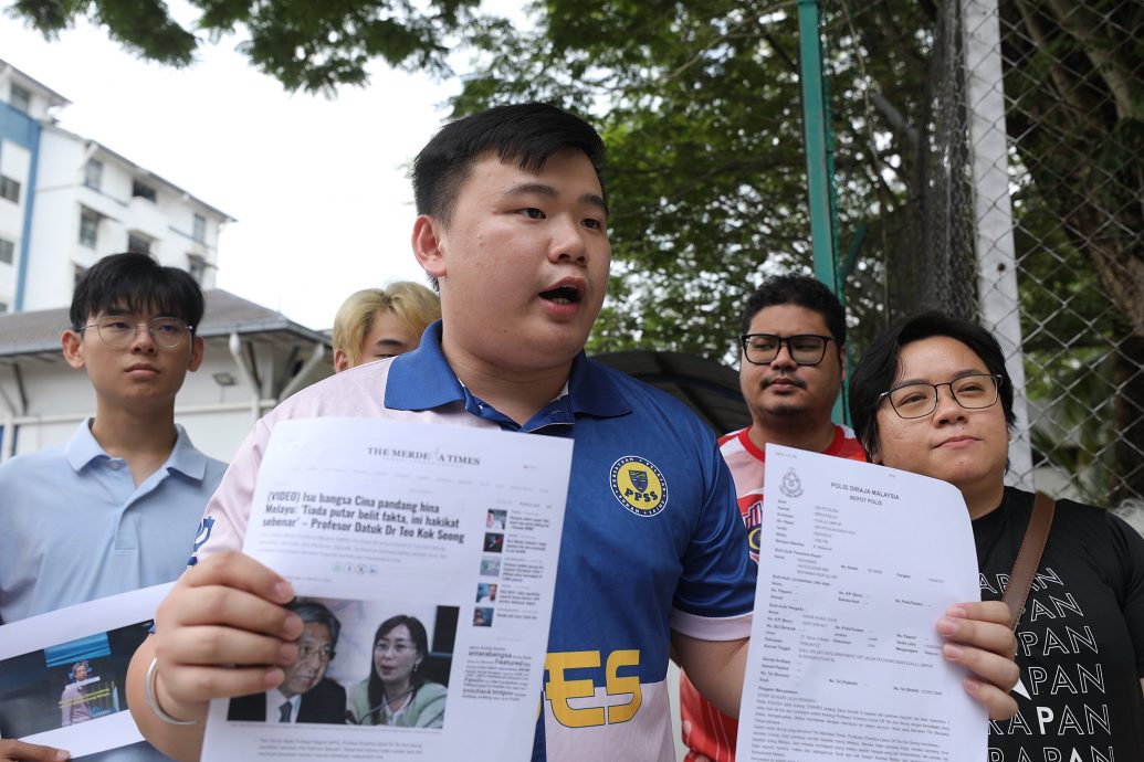 社青团针对张国祥“华裔看不起巫裔”言论报案