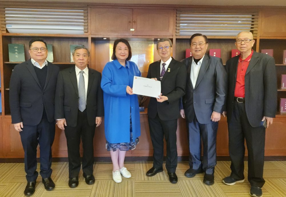 福建社团联合会组团到台湾拜访台湾福建同乡会联合总会