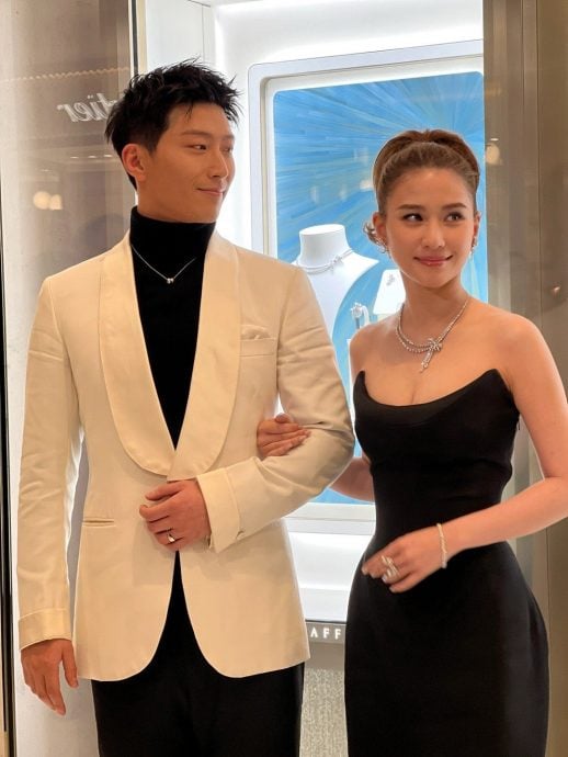 窦骁何超莲久违合体 全程撒糖力撇婚变