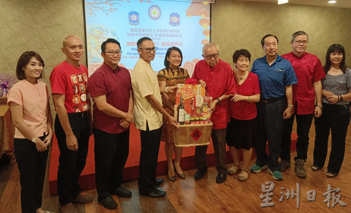 胡恩林:深斋为应对独中挑战 探更多贤能参与董事会