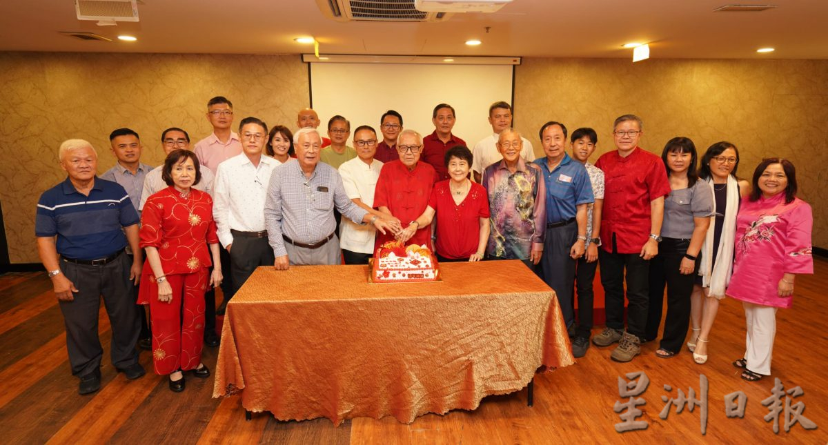 胡恩林:深斋为应对独中挑战 探更多贤能参与董事会